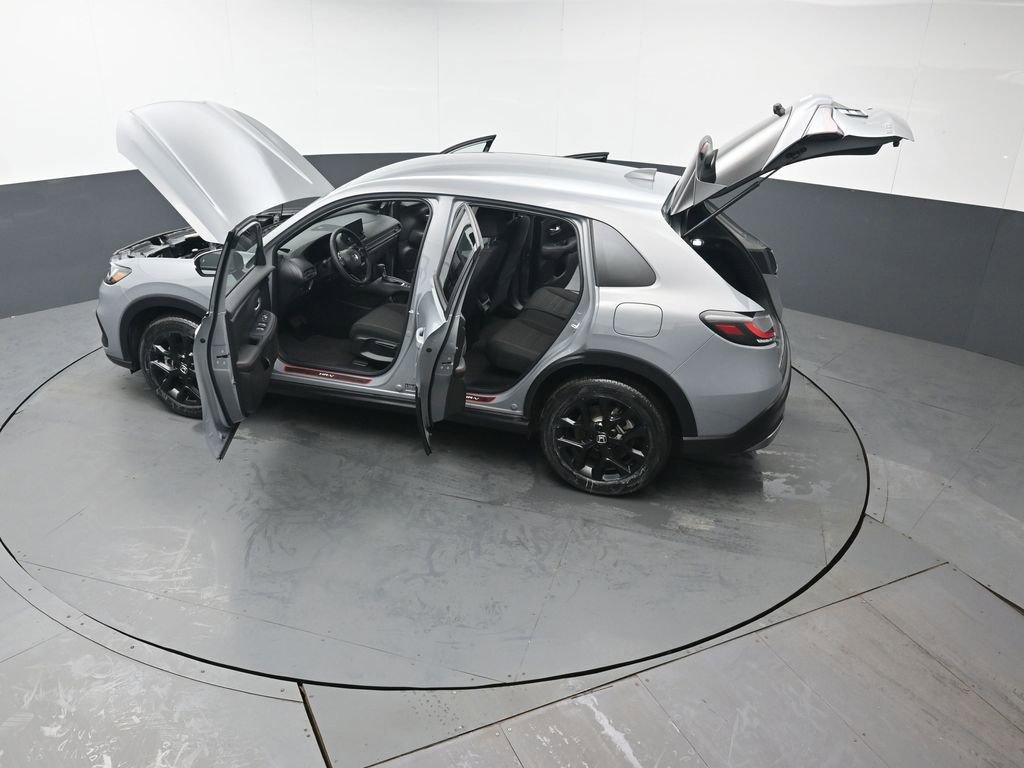 Certified 2025 Honda HR-V Sport image 46