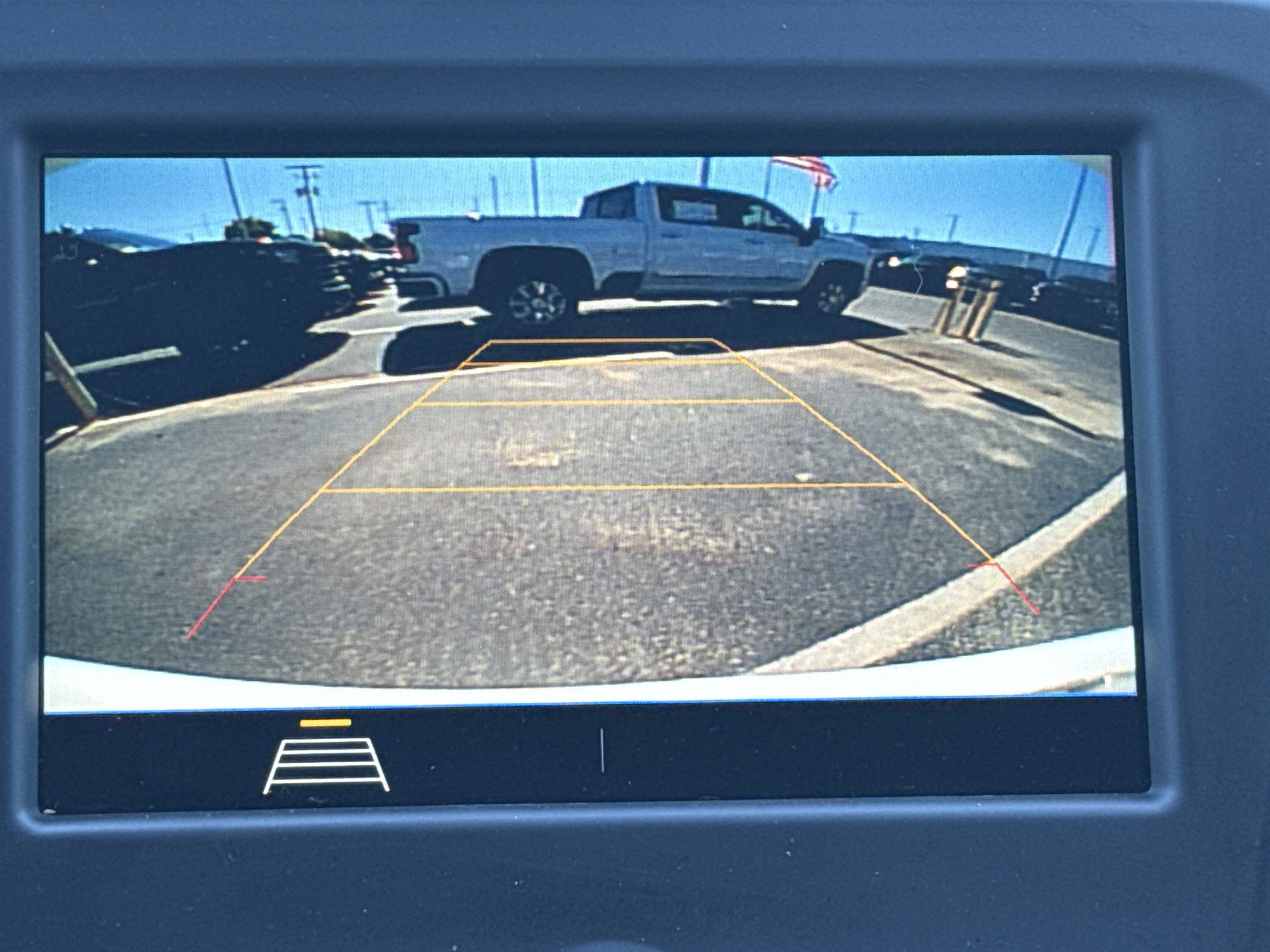 Used 2019 Chevrolet Equinox LT FWD image 24