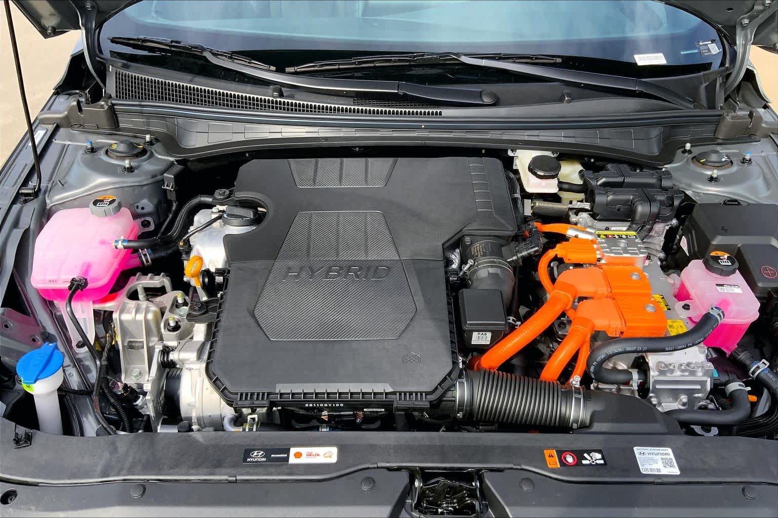 New 2026 Hyundai Elantra Hybrid FWD image 16