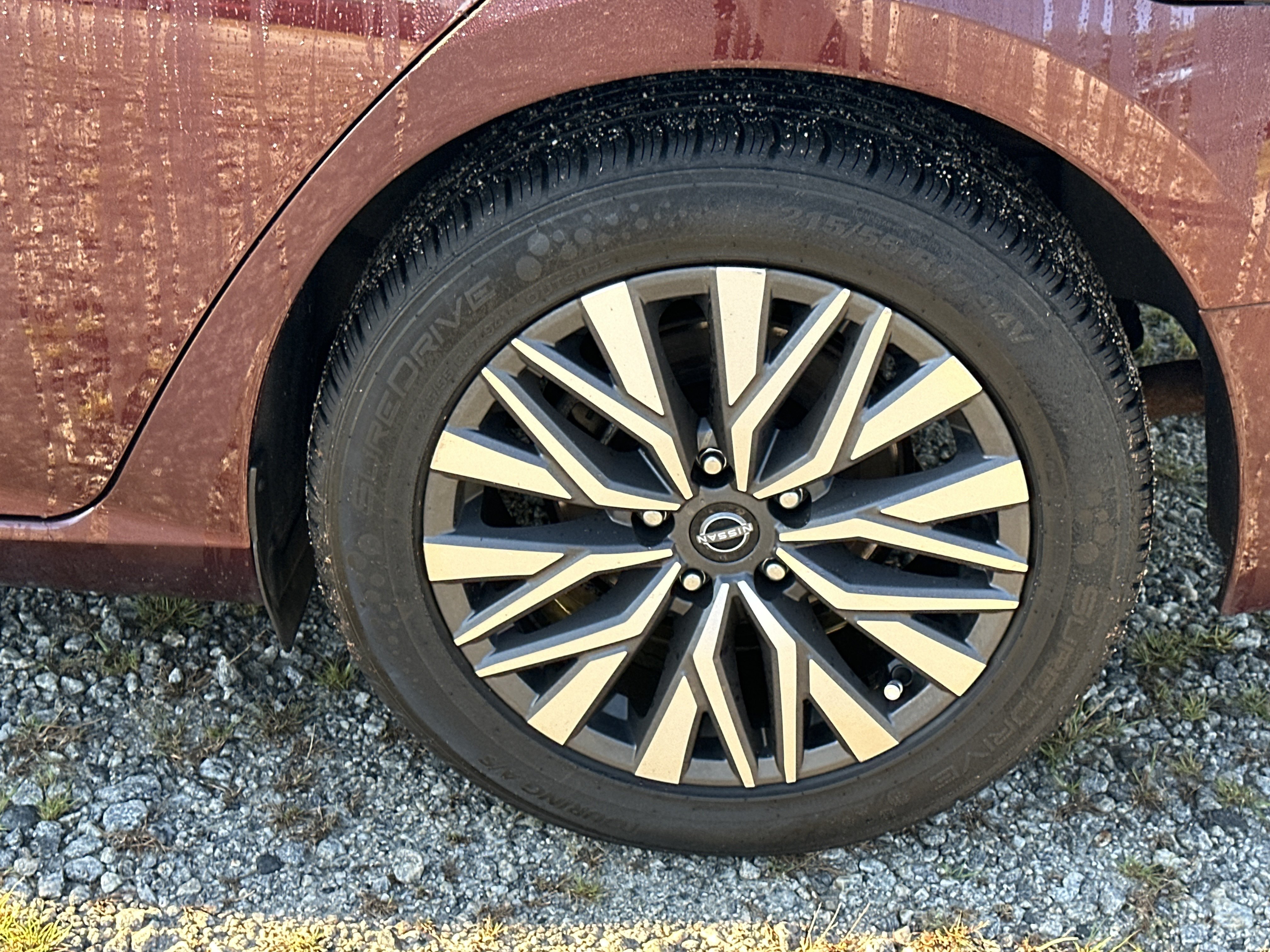 Used 2024 Nissan Altima 2.5 SV FWD image 19