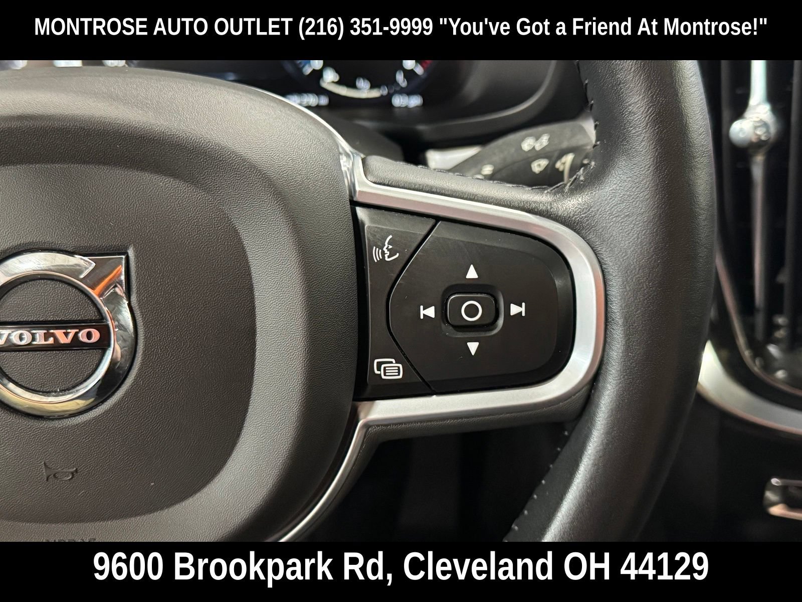 Used 2019 Volvo S60 T6 Momentum w/ Multimedia Package AWD/4WD image 22