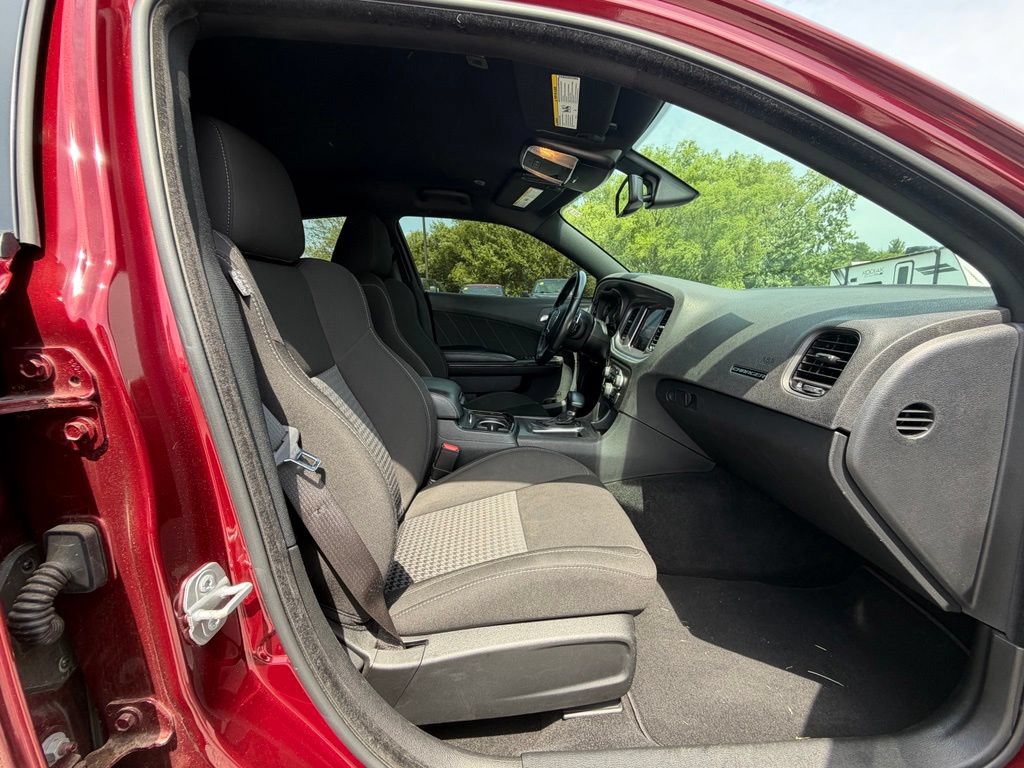 Used 2021 Dodge Charger R/T w/ Blacktop Package RWD image 13