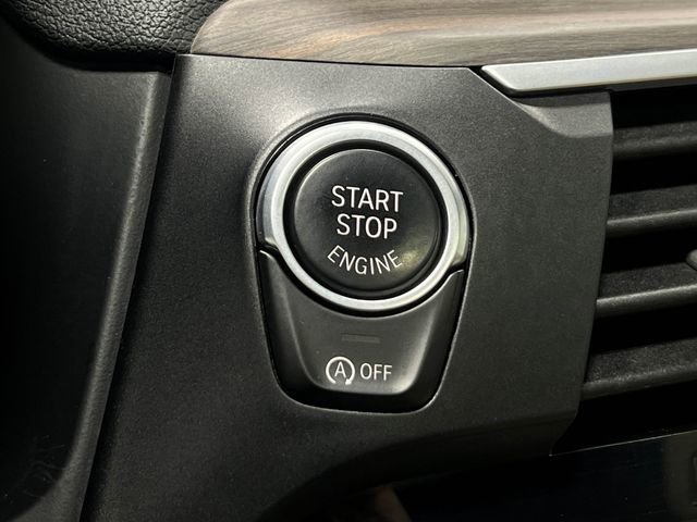 Used 2018 BMW X3 M40i w/ Premium Package image 23