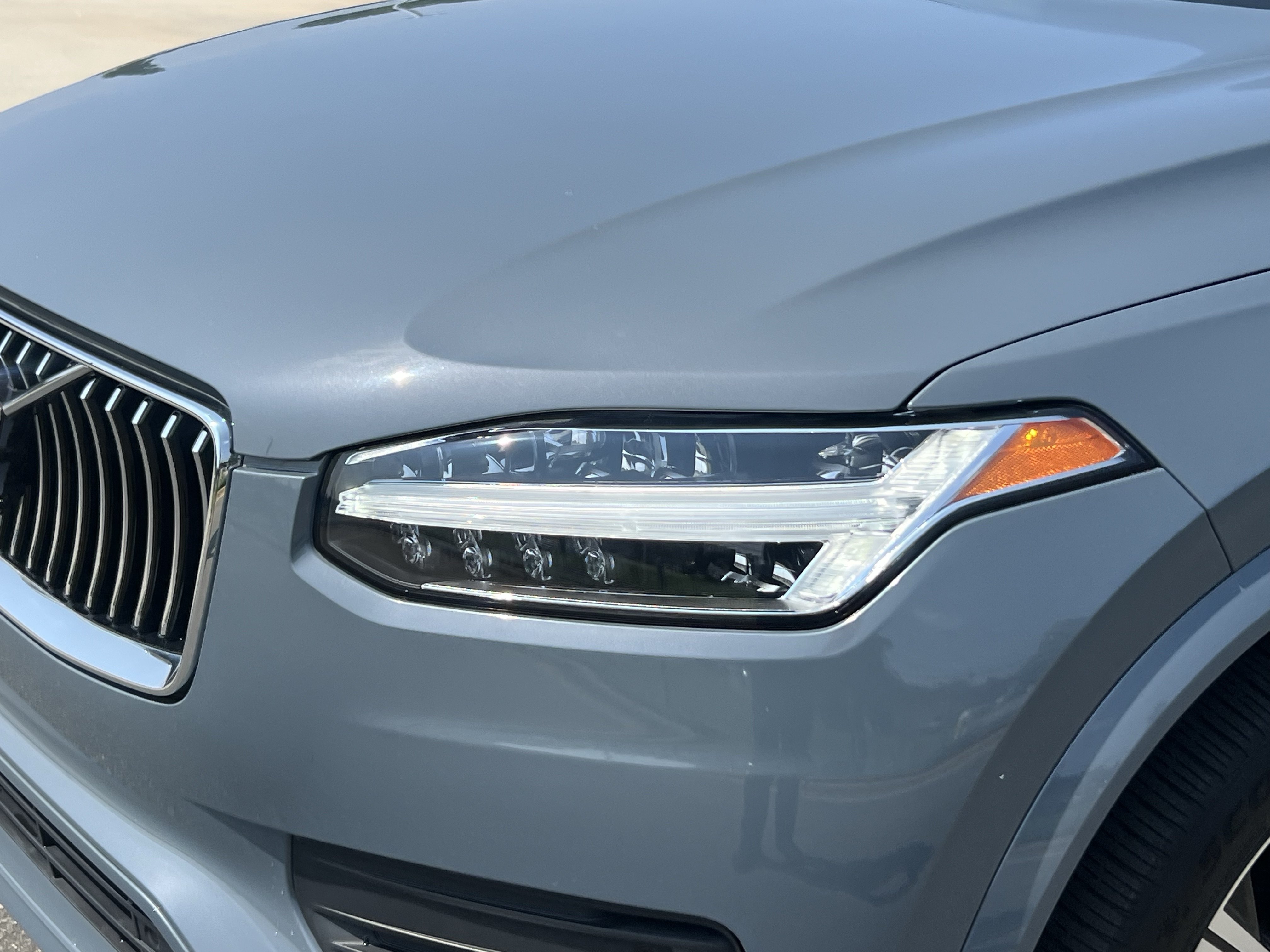 Used 2023 Volvo XC90 B5 Core AWD/4WD image 12