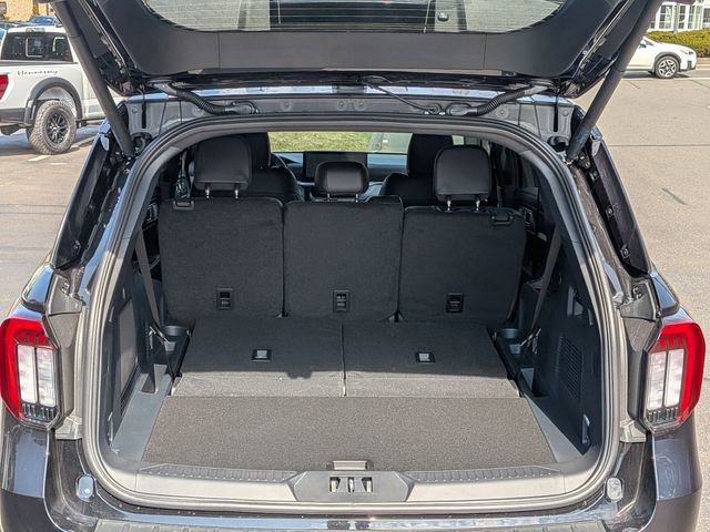 New 2026 Ford Explorer ST w/ Sun And Sound Package image 31