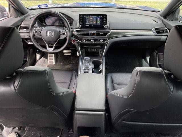 Used 2022 Honda Accord Sport image 9