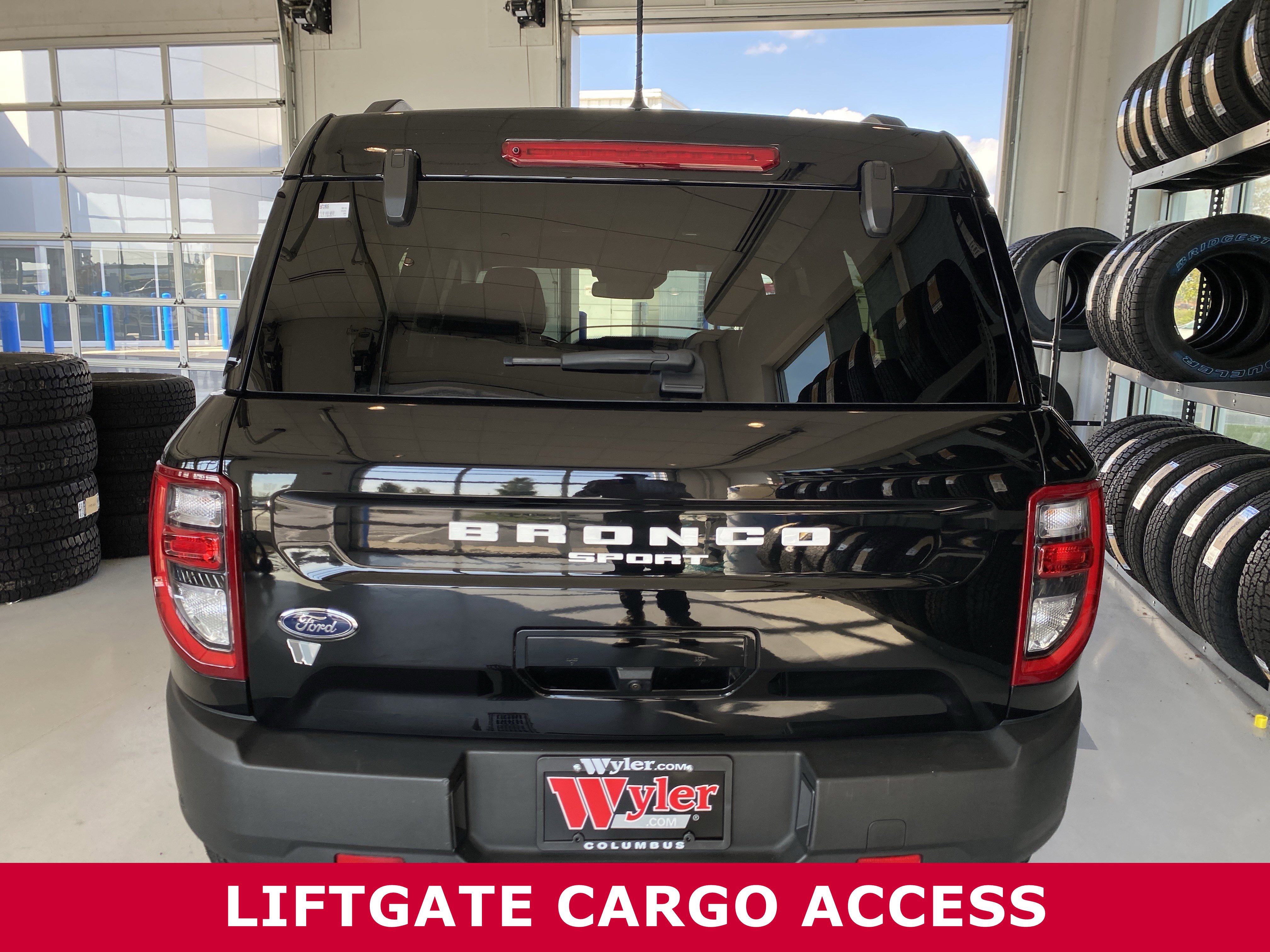 Used 2024 Ford Bronco Sport Outer Banks w/ Tech Package image 5