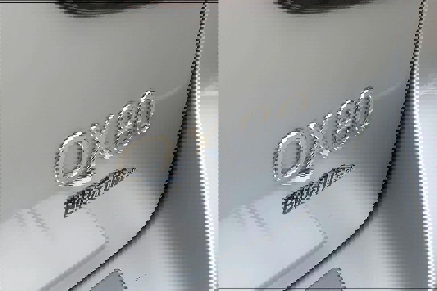 Used 2021 INFINITI QX80 Sensory w/ All-Season Package image 9