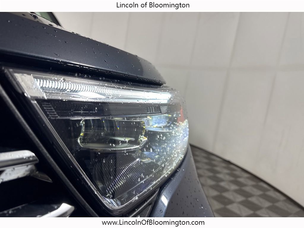 Used 2022 Ford Explorer Platinum w/ Equipment Group 601A image 12