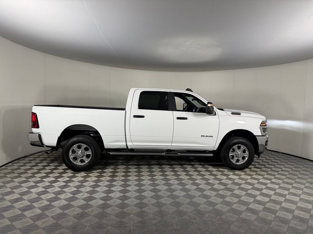 Used 2025 RAM 2500 Big Horn AWD/4WD image 6