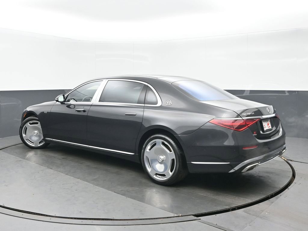 Used 2023 Mercedes-Benz Maybach S 680 4MATIC w/ Manufaktur Leather Package image 5