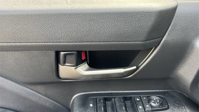 Used 2025 Toyota Tacoma TRD Sport image 13