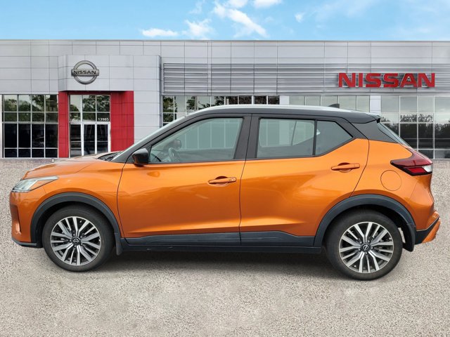 Certified 2022 Nissan Kicks SV w/ Interior Electronics Package FWD image 5
