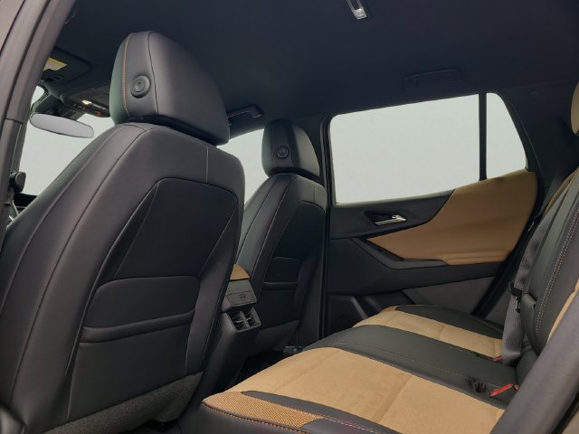 New 2027 Chevrolet Equinox ACTIV FWD image 12