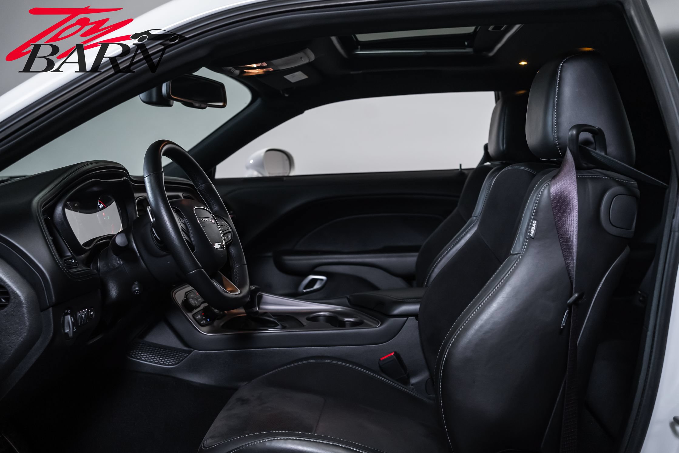 Used 2023 Dodge Challenger R/T Scat Pack w/ Plus Package RWD image 25