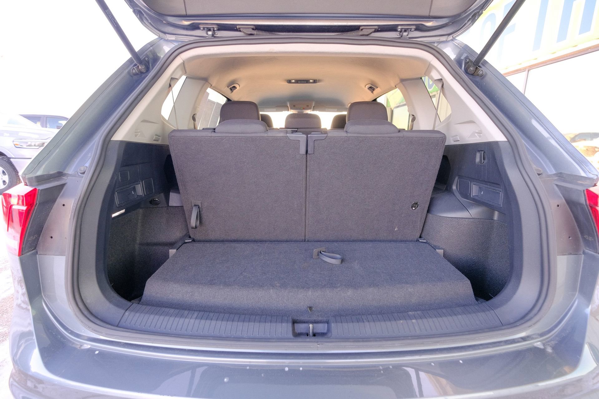 Used 2024 Volkswagen Tiguan S image 24