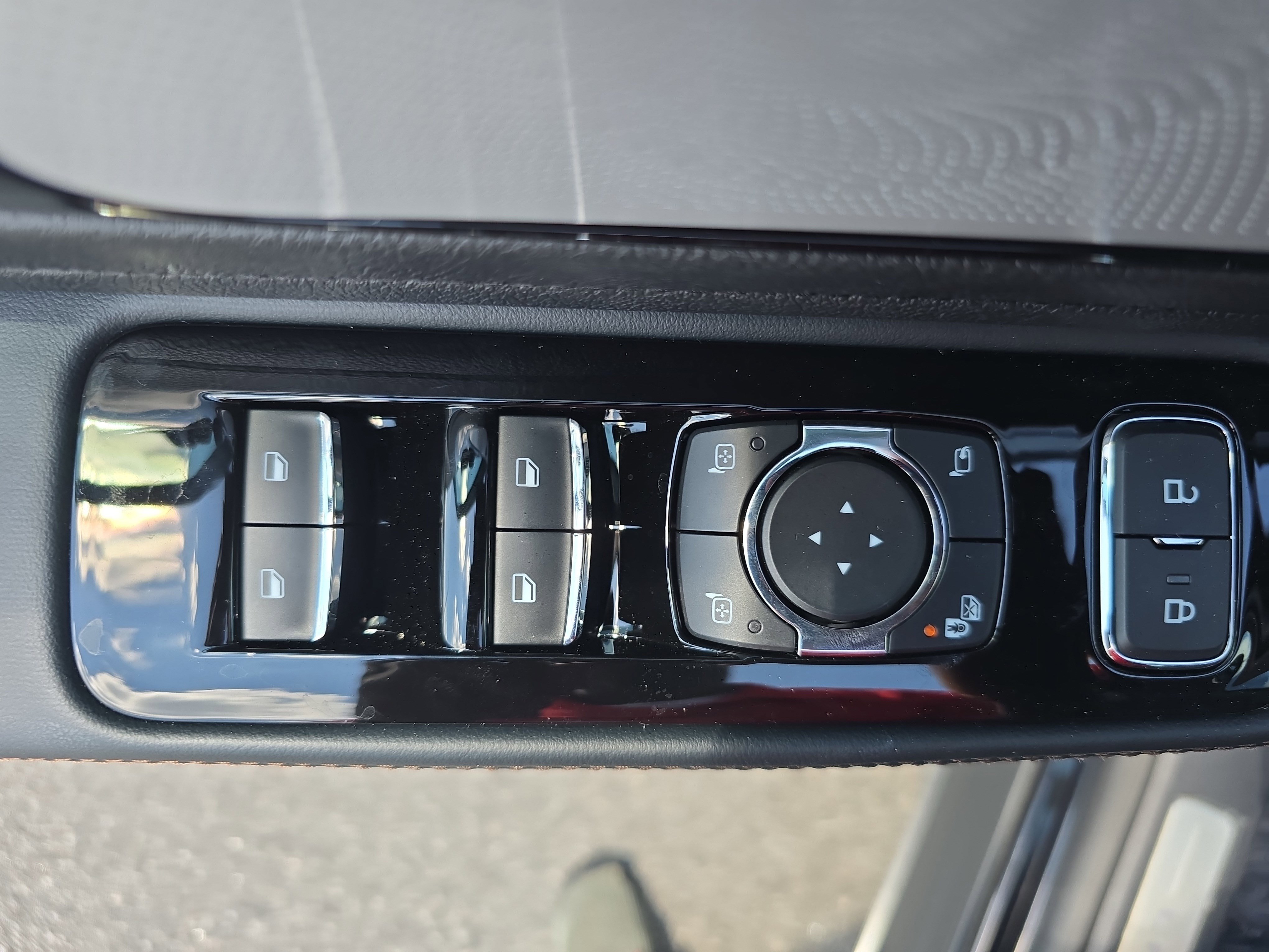 New 2025 Lincoln Aviator Reserve w/ Equipment Group 201A image 27