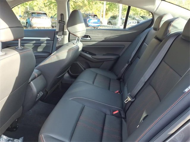 New 2025 Nissan Altima 2.5 SR image 8