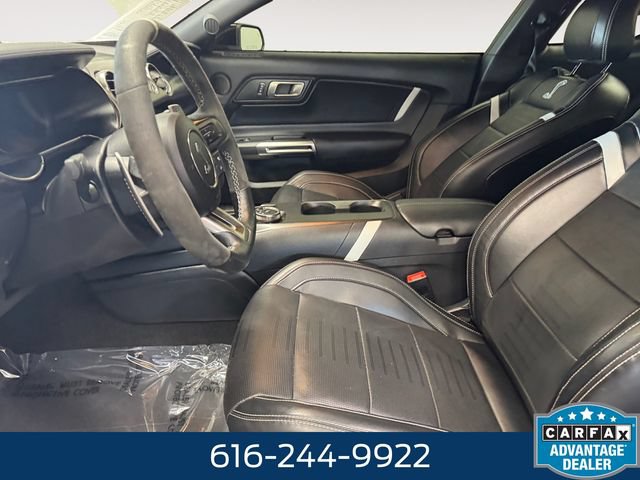 Used 2021 Ford Mustang Shelby GT500 w/ Technology Package RWD image 7