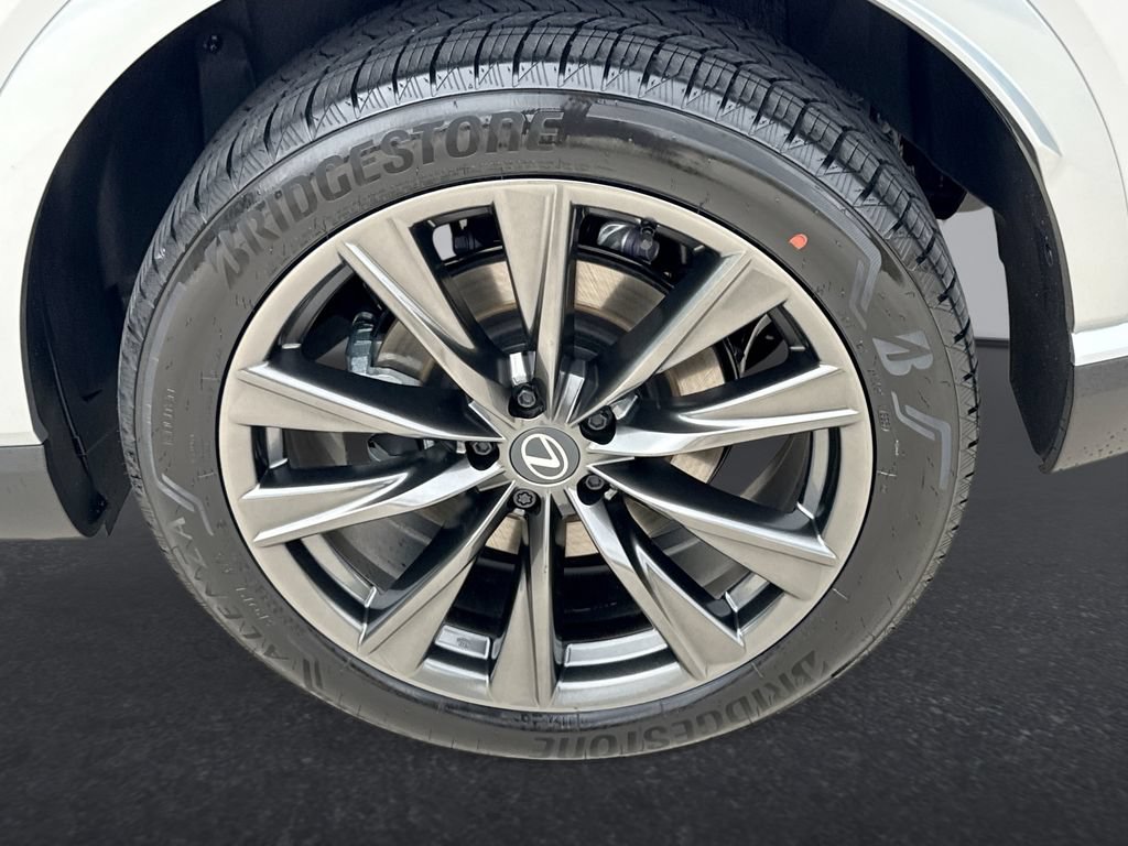 New 2026 Lexus RX 350 F Sport AWD/4WD image 31