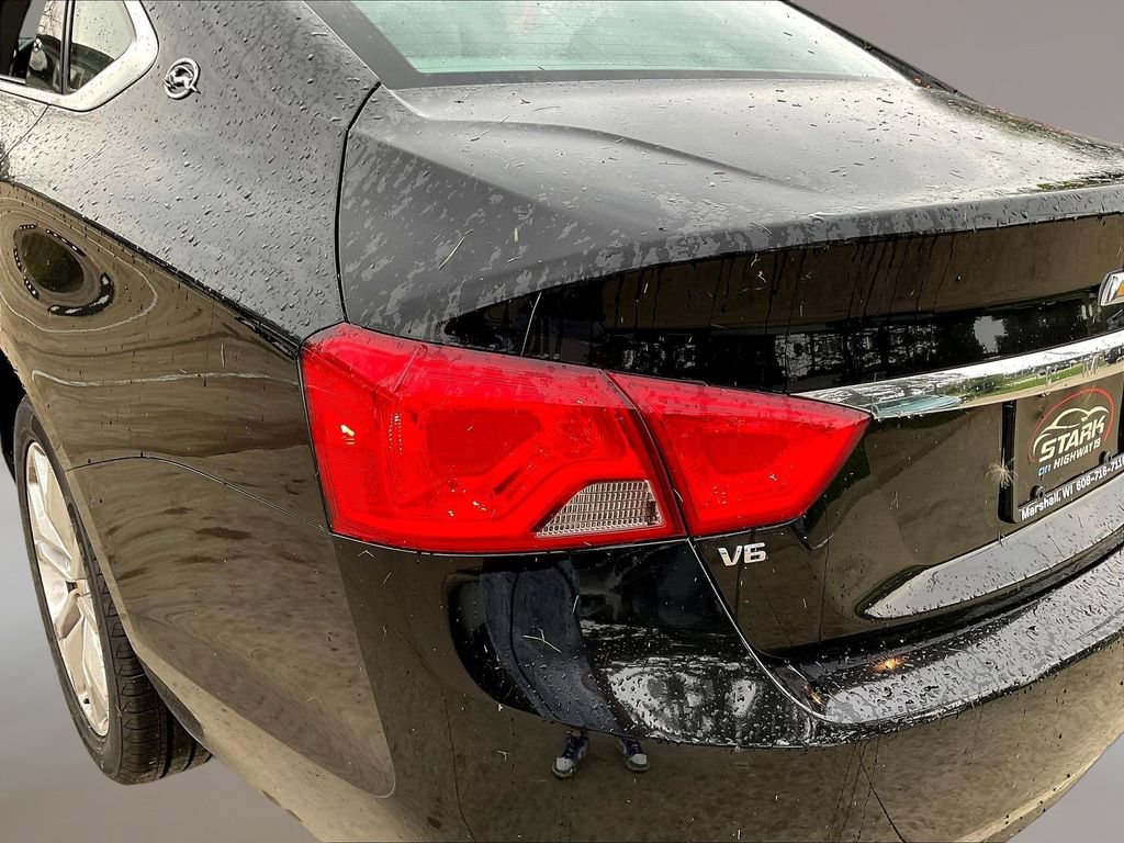 Used 2018 Chevrolet Impala LT FWD image 22