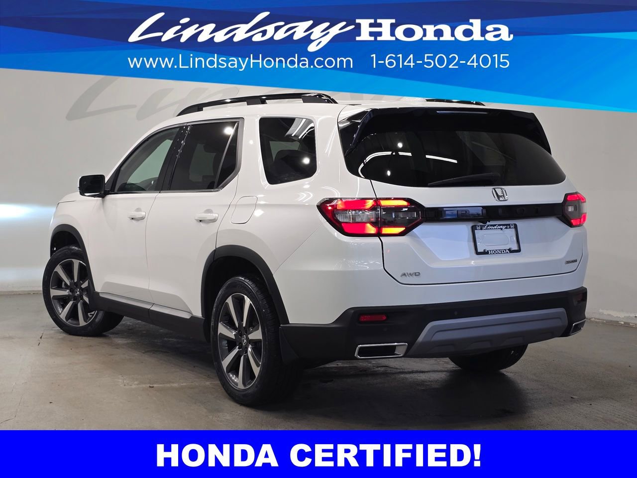 Certified 2024 Honda Pilot Touring image 4