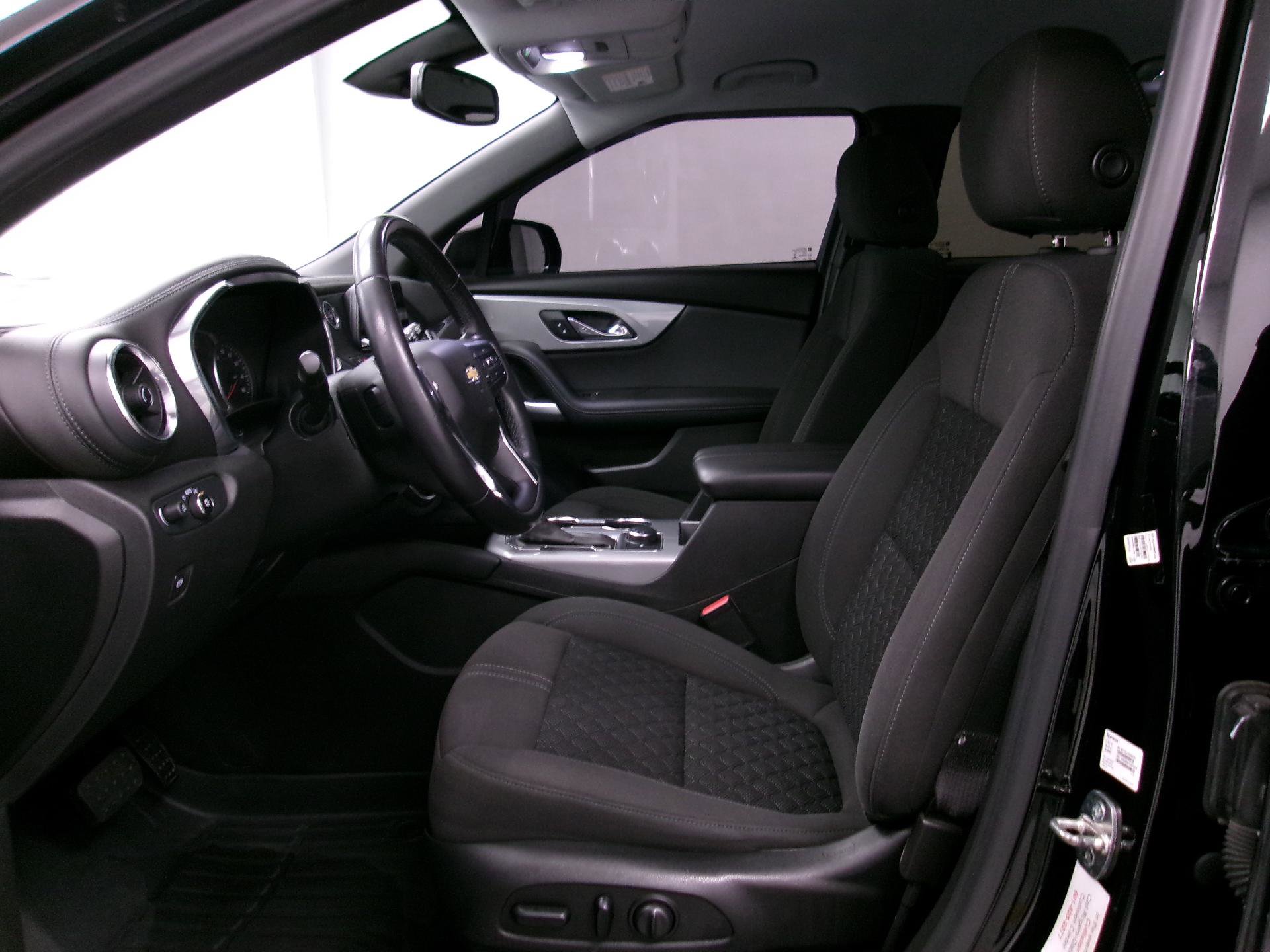 Used 2020 Chevrolet Blazer LT image 8