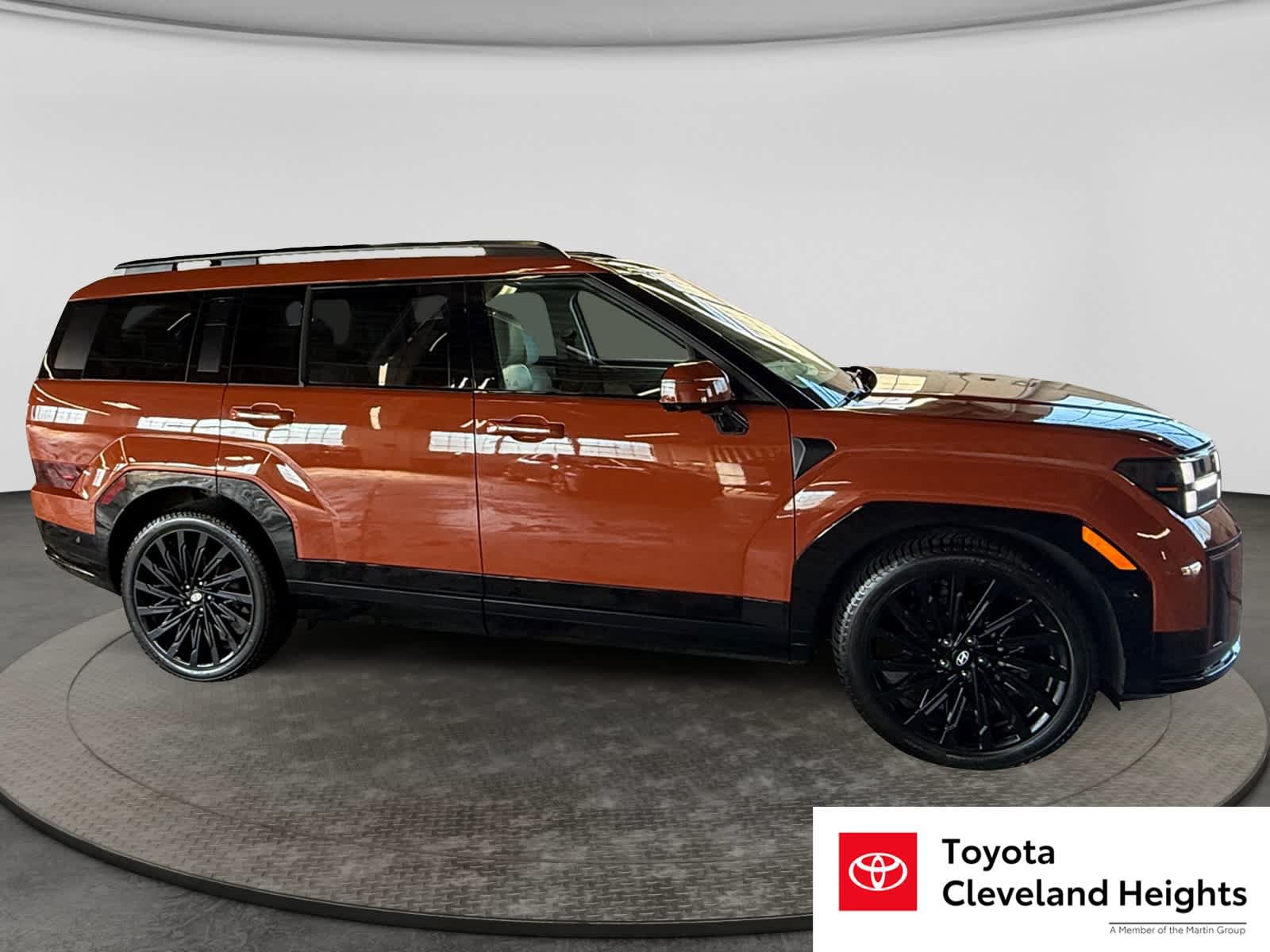 Used 2024 Hyundai Santa Fe Calligraphy AWD/4WD image 4