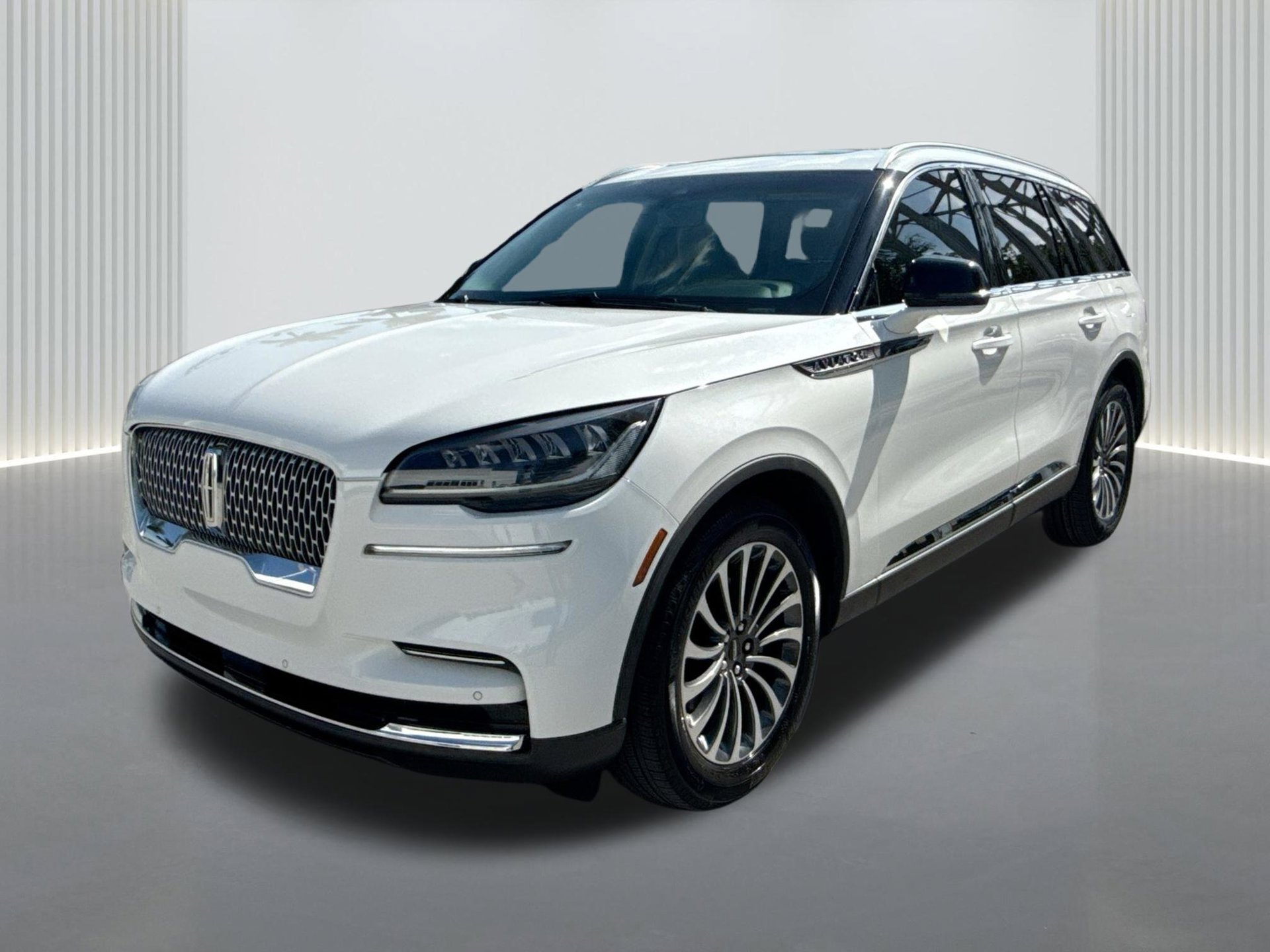 Used 2023 Lincoln Aviator 2WD w/ Premium Package