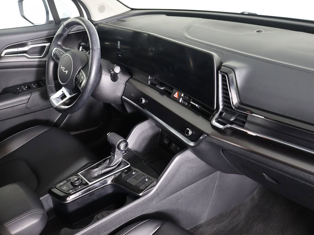 Used 2023 Kia Sportage EX image 27