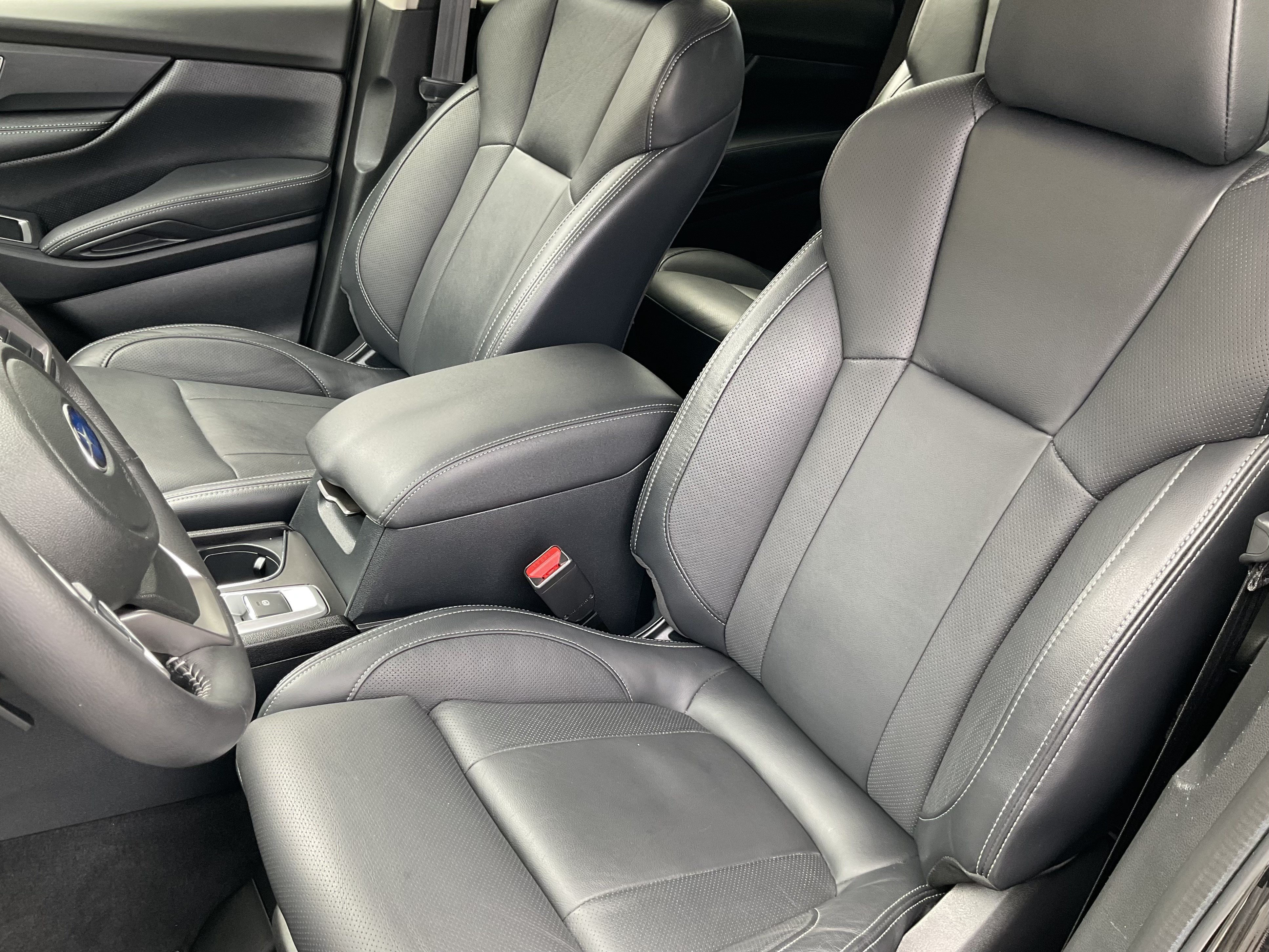 Used 2023 Subaru Ascent Limited AWD/4WD image 26