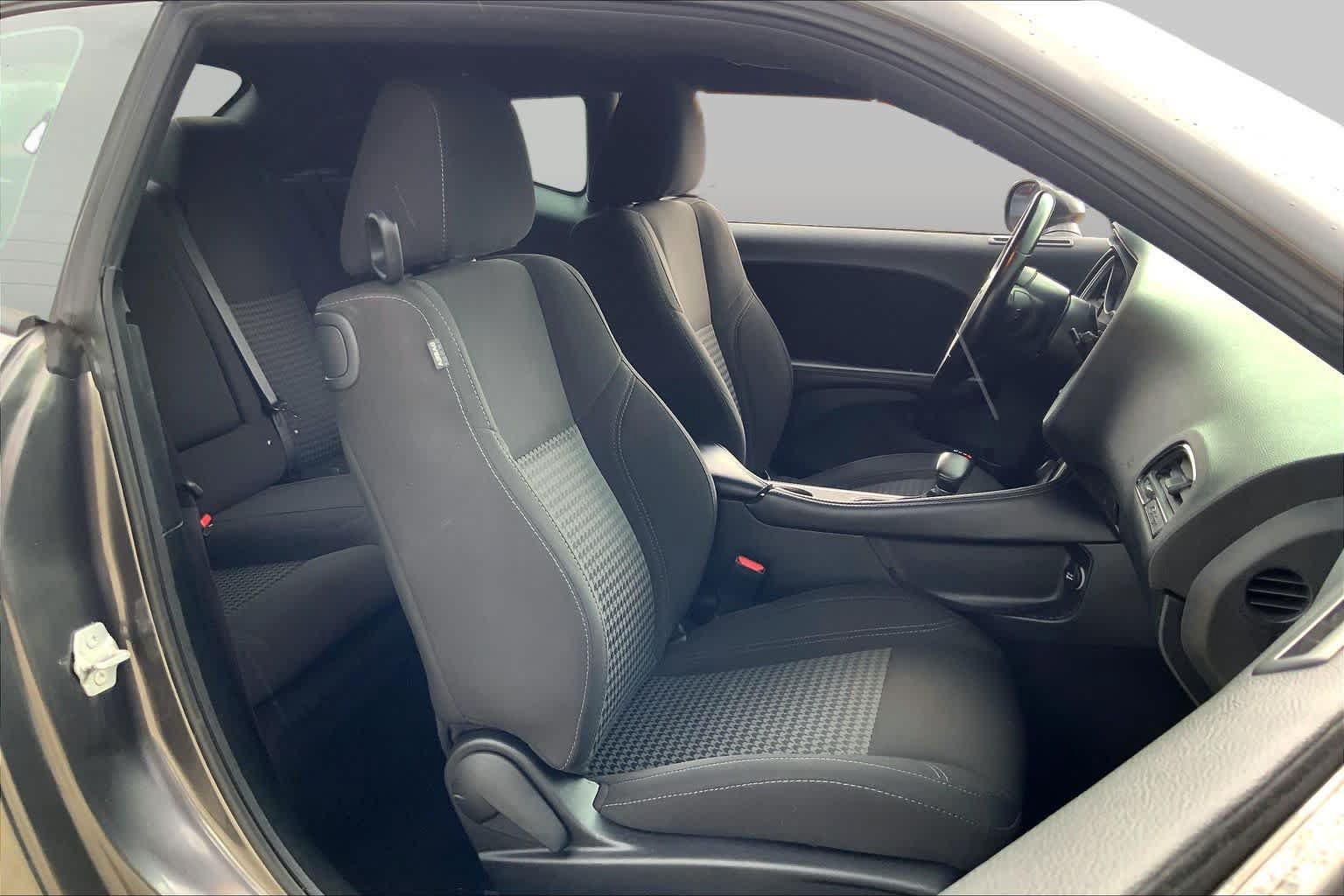 Used 2022 Dodge Challenger SXT w/ Blacktop Package RWD image 9
