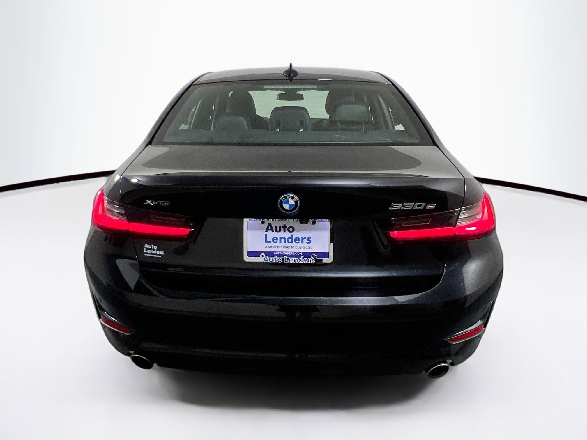Used 2022 BMW 330e xDrive w/ Premium Package image 6