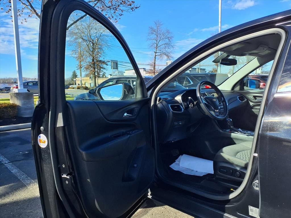 Used 2019 Chevrolet Equinox LT image 10