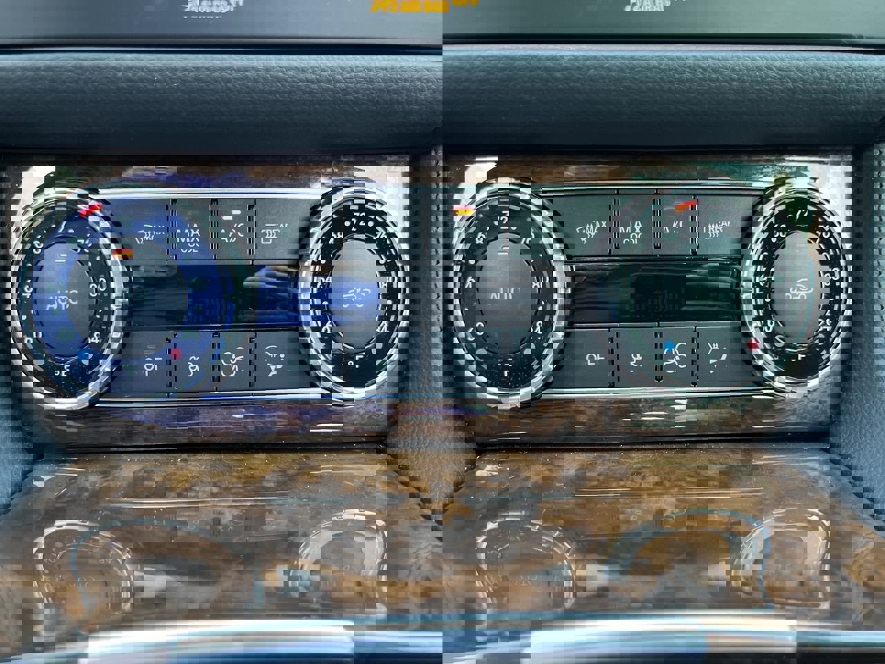 Used 2013 Mercedes-Benz CLS 550 image 26