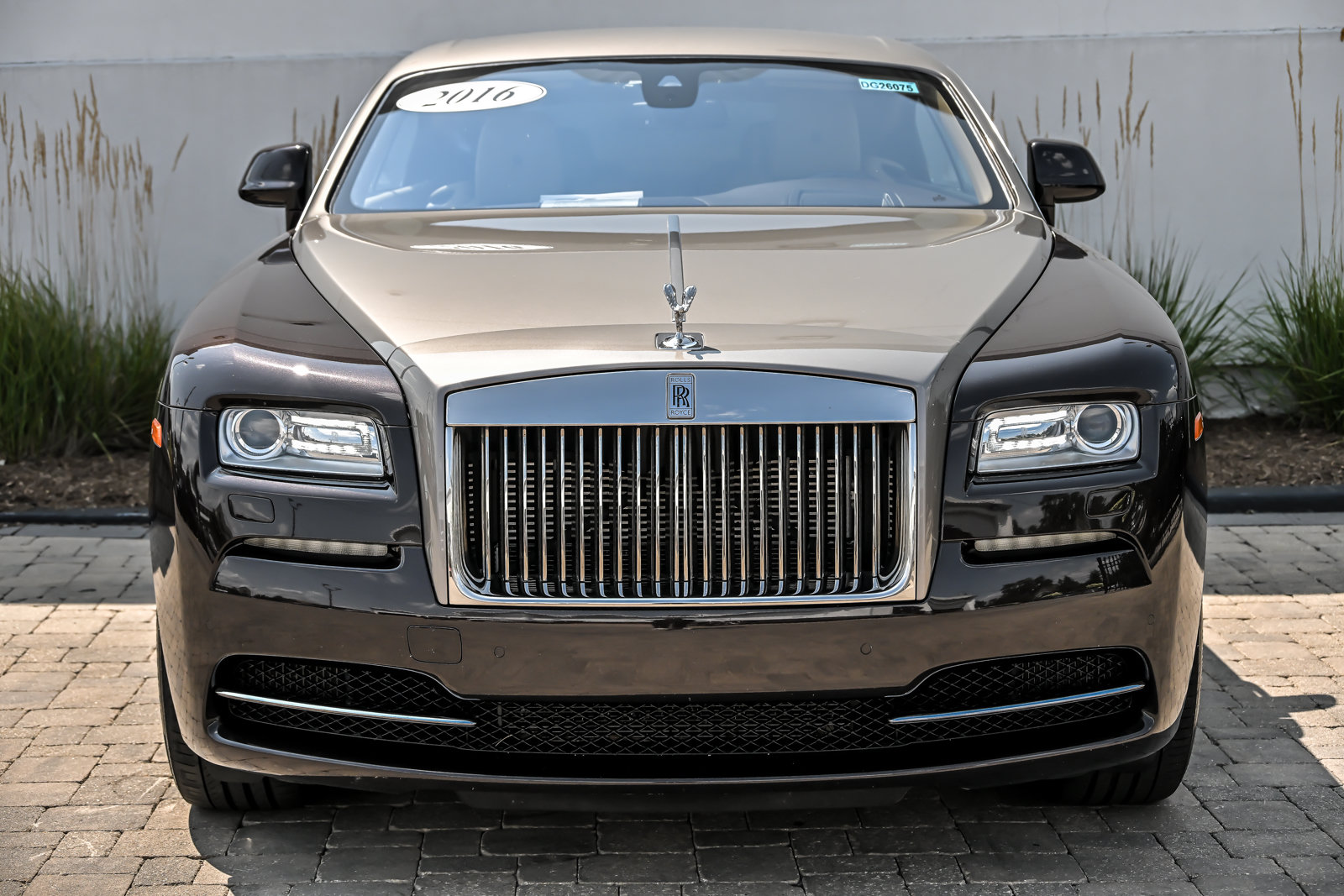 Used 2016 Rolls-Royce Wraith RWD image 4
