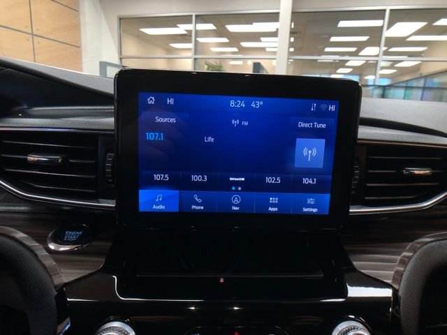 Certified 2022 Ford Explorer Limited w/ Equipment Group 301A image 15