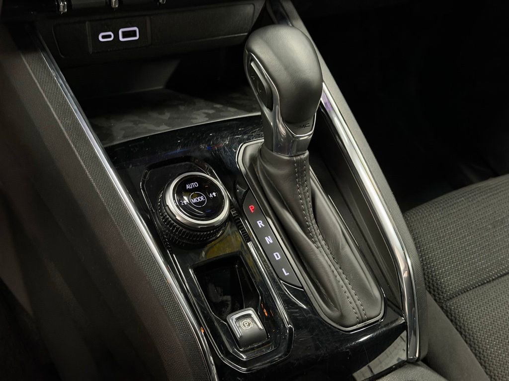 Certified 2024 GMC Canyon Elevation image 21