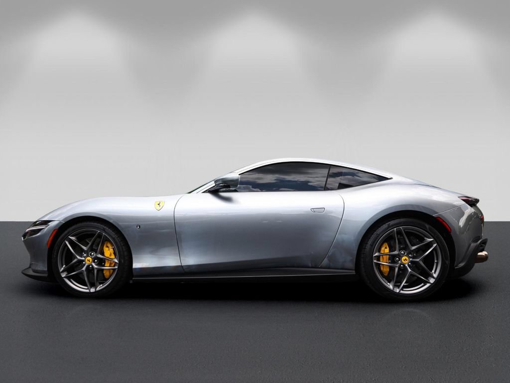 Certified 2022 Ferrari Roma RWD image 6