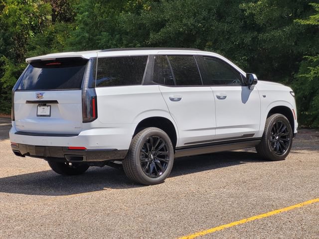 New 2026 Cadillac Escalade Sport w/ LPO, ONYX Package AWD/4WD image 4