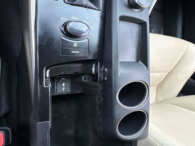 Used 2014 Lexus IS 250 w/ Premium Package RWD image 22