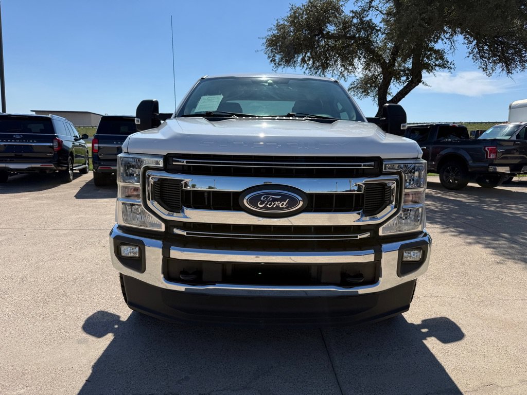 Used 2020 Ford F250 XLT w/ XLT Value Package AWD/4WD image 2