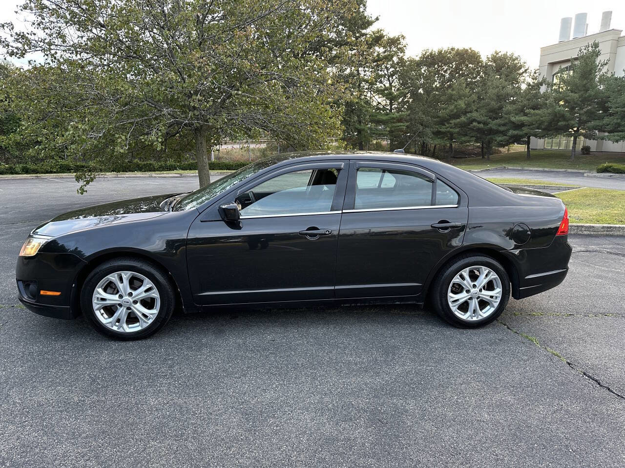 Used 2012 Ford Fusion SE image 5