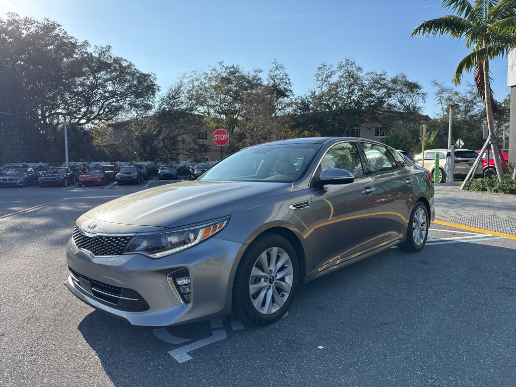 Used 2018 Kia Optima EX w/ Technology Package image 10