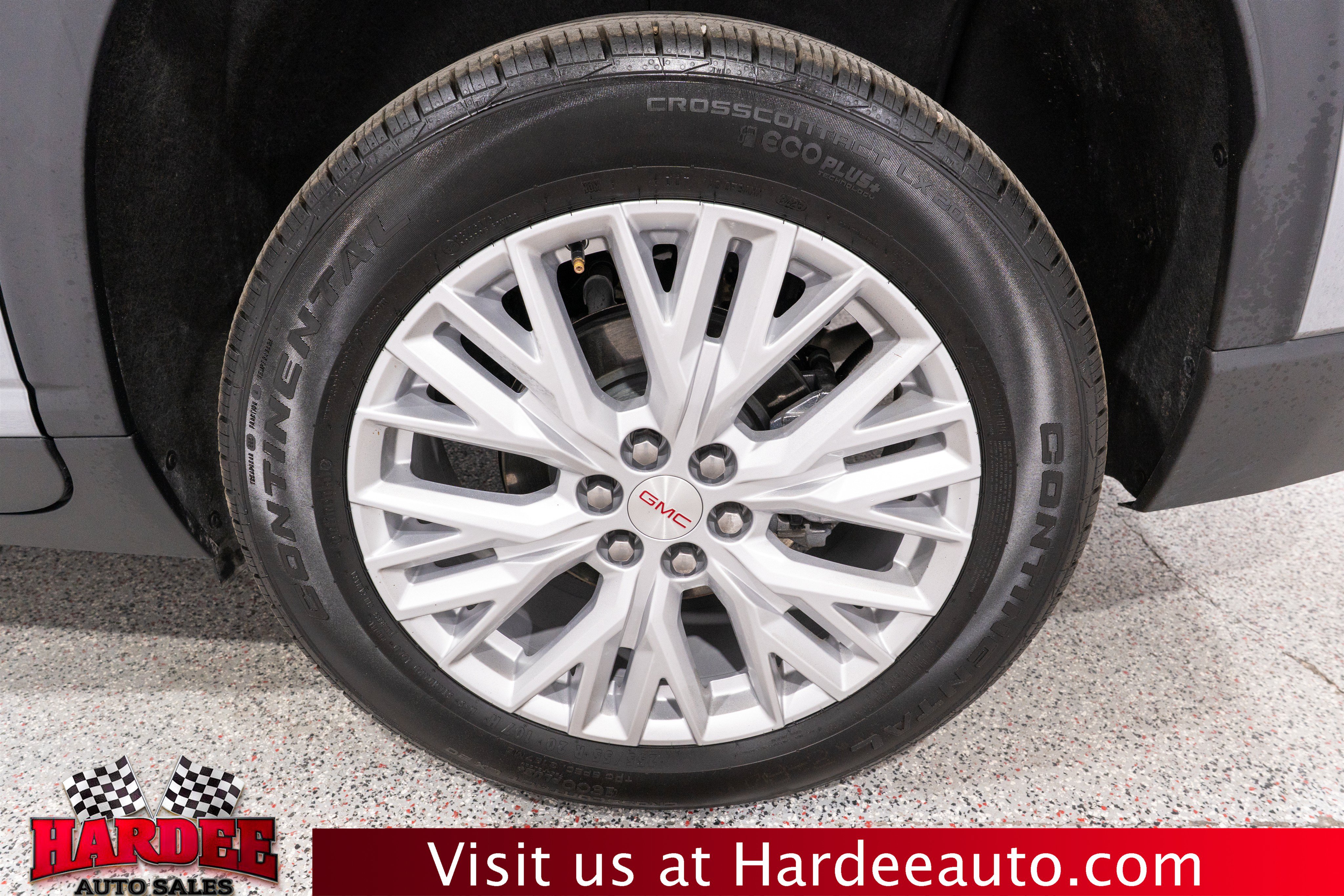 Used 2026 GMC Acadia Elevation w/ Elevation Premium Package FWD image 10