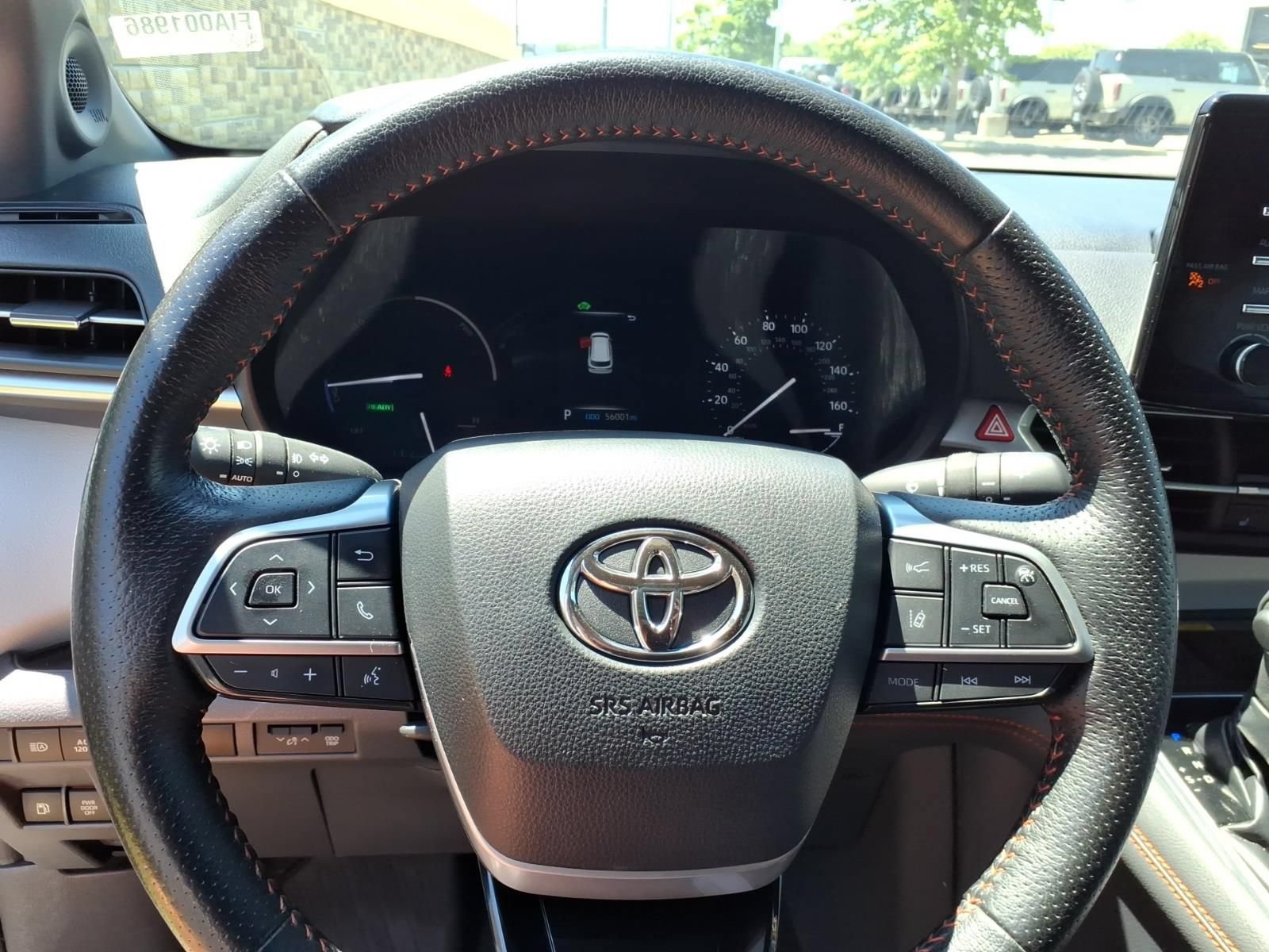 Used 2021 Toyota Sienna XSE AWD/4WD image 21
