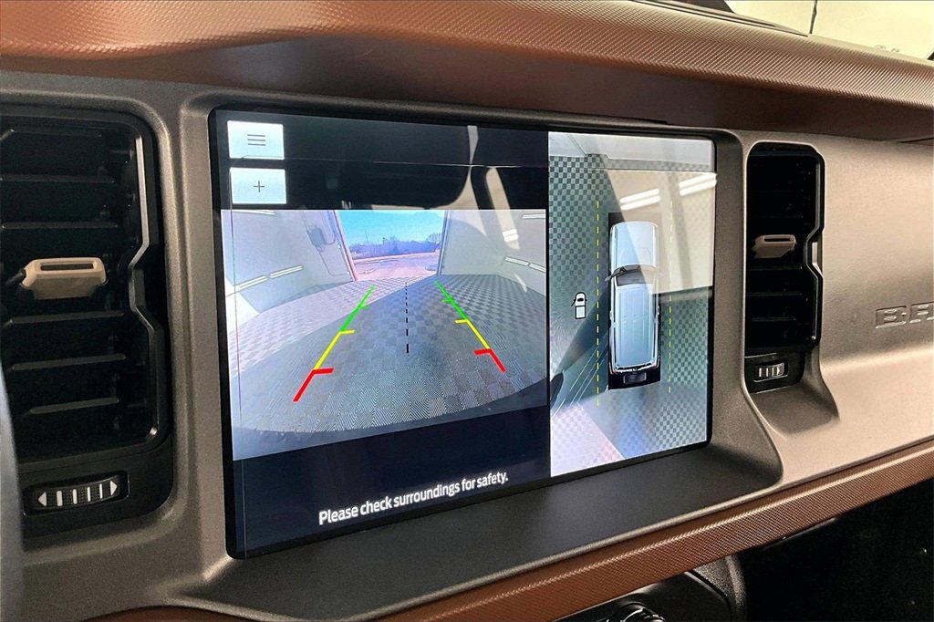 Used 2024 Ford Bronco Outer Banks w/ Sasquatch Package image 21