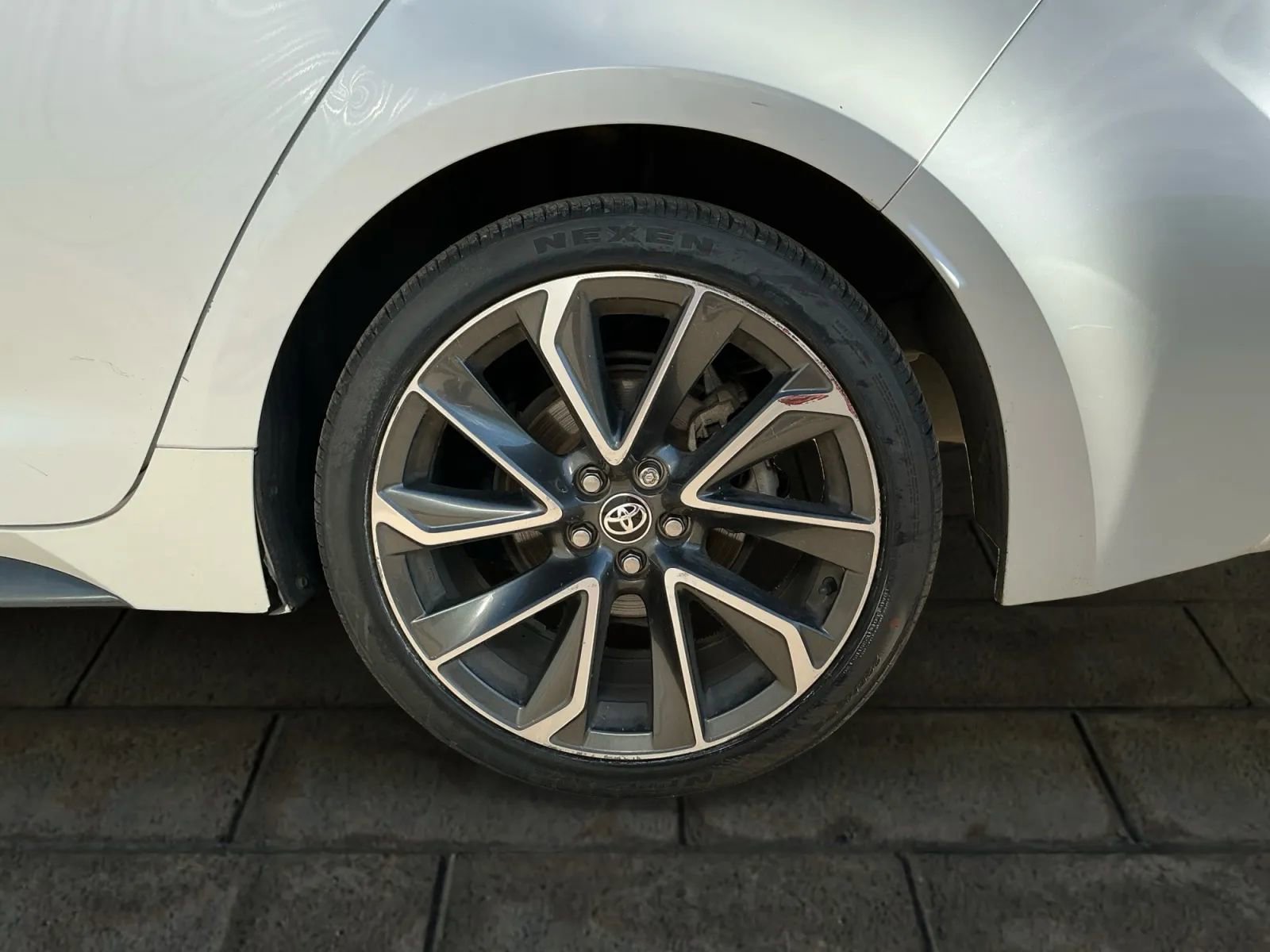 Used 2020 Toyota Corolla SE image 18
