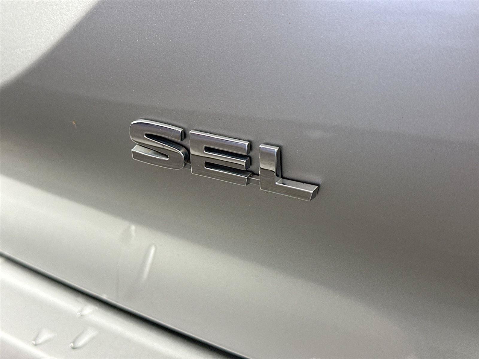 Used 2024 Mitsubishi Outlander SEL FWD image 15