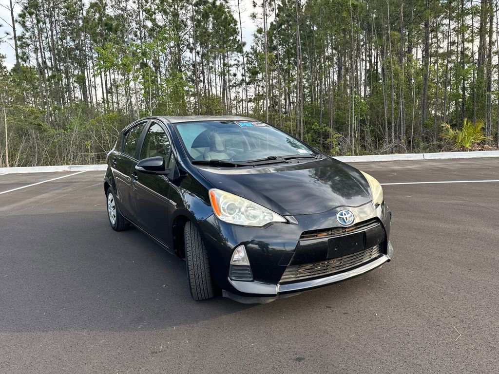 Used 2012 Toyota Prius C One FWD image 7